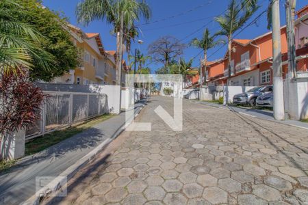 Casa de condomínio à venda com 82m², 2 quartos e 1 vaga Casa de condomínio à venda com 82m², 2 quartos e 1 vagaEntrada