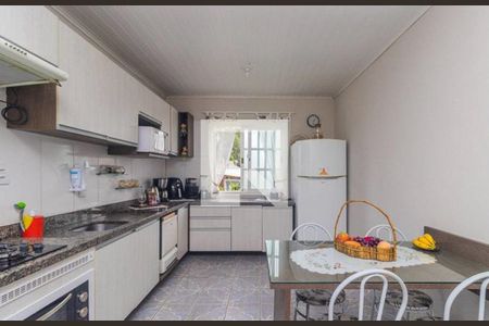 Cozinha  de casa à venda com 2 quartos, 65m² em Feitoria, São Leopoldo