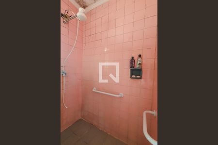 Casa à venda com 371m², 3 quartos e 4 vagas Casa à venda com 371m², 3 quartos e 4 vagasquarto 1 suite banheiro