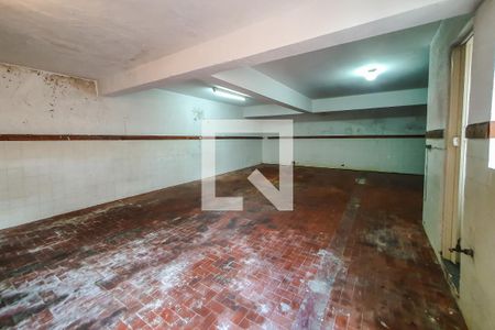 Casa à venda com 371m², 3 quartos e 4 vagas Casa à venda com 371m², 3 quartos e 4 vagasgaragem