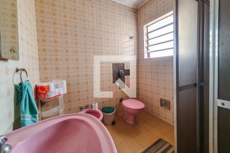 Casa à venda com 371m², 3 quartos e 4 vagas Casa à venda com 371m², 3 quartos e 4 vagasbanheiro