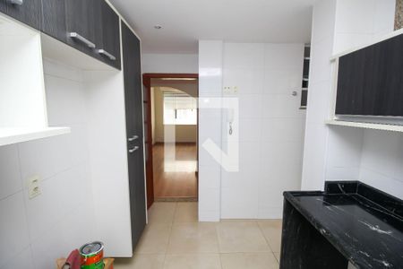 Apartamento à venda com 100m², 3 quartos e sem vagaCozinha - Armários