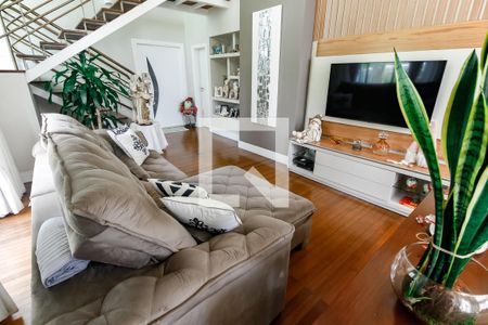 Apartamento à venda com 210m², 3 quartos e 3 vagas Apartamento à venda com 210m², 3 quartos e 3 vagasSala 1