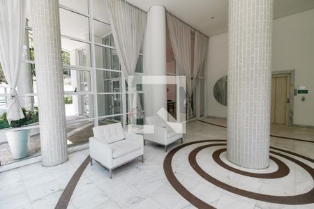 Apartamento à venda com 210m², 3 quartos e 3 vagas Apartamento à venda com 210m², 3 quartos e 3 vagasHall social