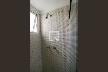 Apartamento à venda com 210m², 3 quartos e 3 vagas Apartamento à venda com 210m², 3 quartos e 3 vagasBanheiro da Suíte 2 - Chuveiro