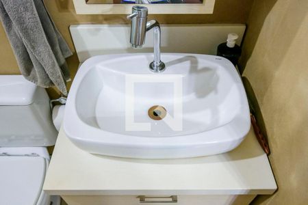 Casa à venda com 170m², 5 quartos e 3 vagasBanheiro