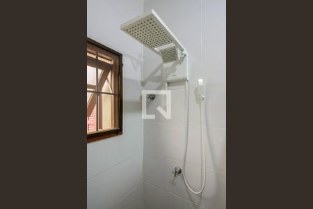 Banheiro da Suíte de casa à venda com 5 quartos, 170m² em Hípica, Porto Alegre