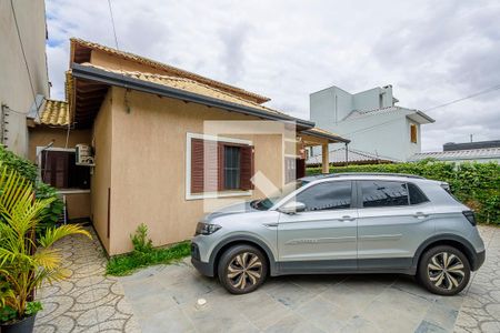 Casa à venda com 170m², 5 quartos e 3 vagasEntrada