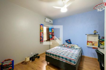 Casa à venda com 170m², 5 quartos e 3 vagasQuarto 1