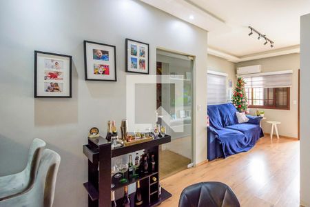 Sala de casa à venda com 5 quartos, 170m² em Hípica, Porto Alegre