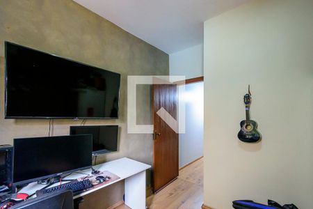 Casa à venda com 170m², 5 quartos e 3 vagasQuarto 2