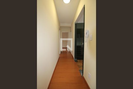 Corredor de apartamento à venda com 2 quartos, 72m² em Jardim Proença, Campinas