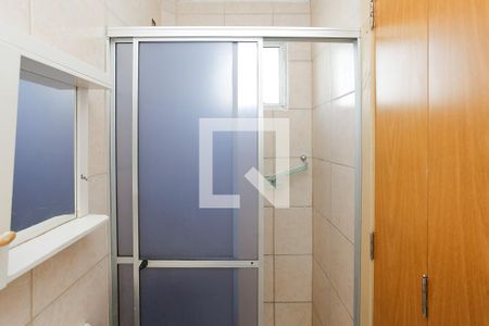 Banheiro de apartamento para alugar com 2 quartos, 50m² em Rubem Berta, Porto Alegre