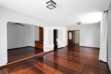 Sala de apartamento para alugar com 4 quartos, 145m² em Indianópolis, São Paulo