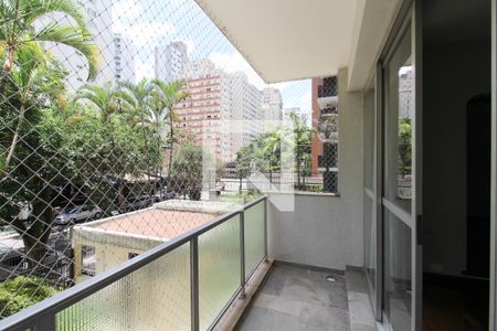 varanda de apartamento à venda com 4 quartos, 145m² em Indianópolis, São Paulo