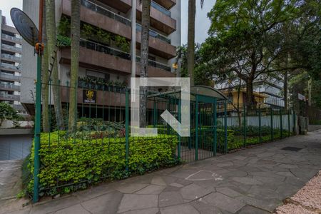 Apartamento à venda com 211m², 4 quartos e 2 vagasFachada