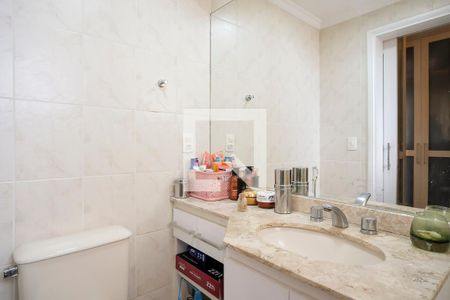 Apartamento à venda com 156m², 3 quartos e 3 vagasBanheiro da suíte 1