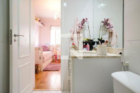 Apartamento à venda com 156m², 3 quartos e 3 vagasBanheiro da suíte 2