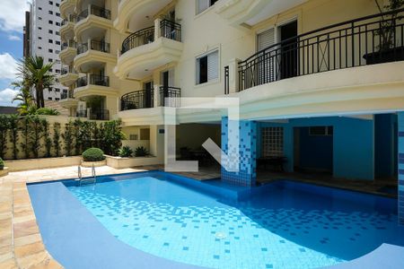 Apartamento à venda com 156m², 3 quartos e 3 vagasPiscina