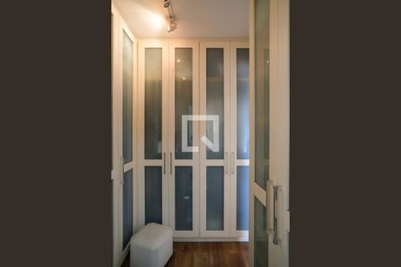 Apartamento à venda com 156m², 3 quartos e 3 vagasCloset da suíte 1