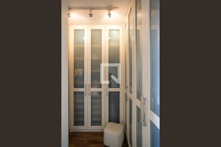 Apartamento à venda com 156m², 3 quartos e 3 vagasCloset da suíte 1