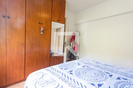 Quarto 1 de apartamento à venda com 2 quartos, 44m² em Santa Teresa, Rio de Janeiro