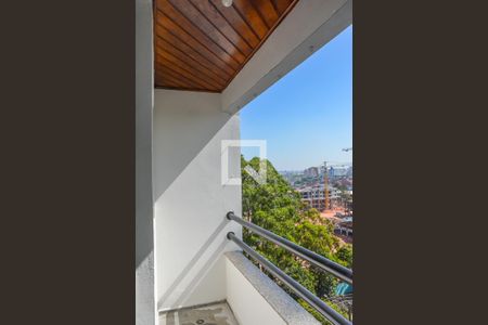 Apartamento para alugar com 84m², 3 quartos e 1 vaga Apartamento para alugar com 84m², 3 quartos e 1 vagaSacada