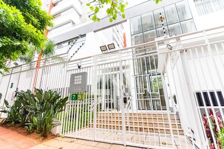 Apartamento à venda com 42m², 1 quarto e 1 vagaFachada