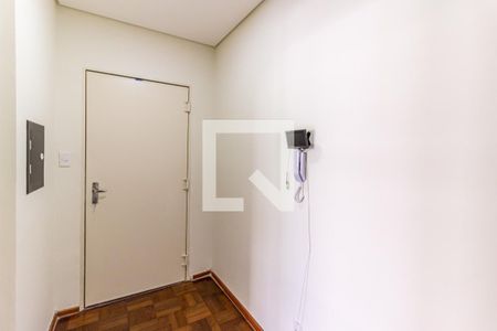 Corredor - Entrada de apartamento para alugar com 2 quartos, 118m² em Centro Histórico de São Paulo, São Paulo