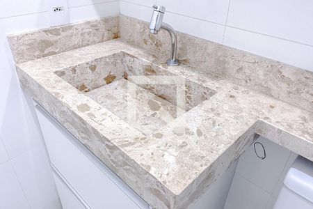 Apartamento para alugar com 39m², 2 quartos e sem vagaBanheiro