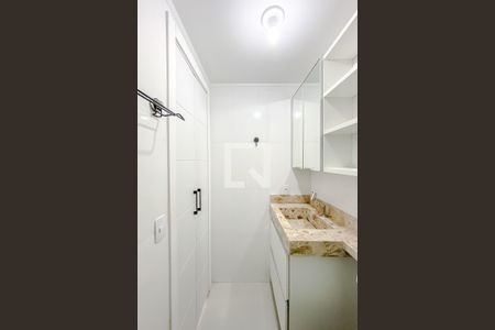 Apartamento para alugar com 39m², 2 quartos e sem vagaBanheiro