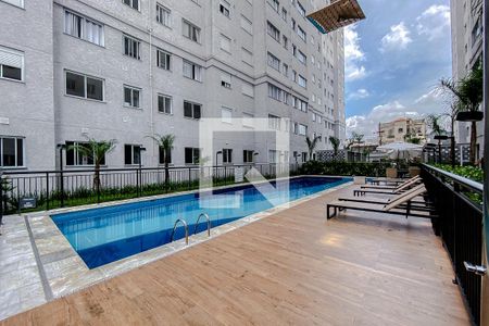Apartamento para alugar com 39m², 2 quartos e sem vaga Apartamento para alugar com 39m², 2 quartos e sem vagaÁrea comum - Piscina