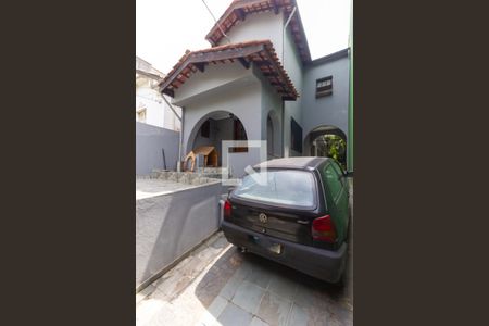Casa à venda com 300m², 3 quartos e 3 vagasGaragem