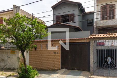 Casa à venda com 300m², 3 quartos e 3 vagasFachada