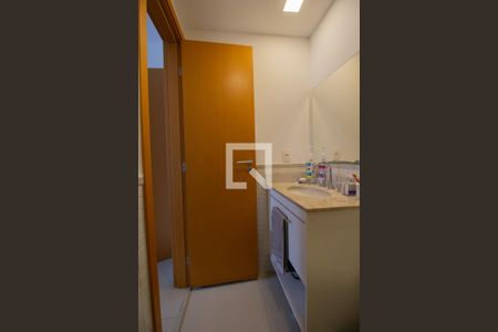 Apartamento para alugar com 142m², 2 quartos e 2 vagas Apartamento para alugar com 142m², 2 quartos e 2 vagasBanheiro da Suíte