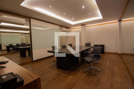 Apartamento para alugar com 142m², 2 quartos e 2 vagas Apartamento para alugar com 142m², 2 quartos e 2 vagasSala de Reuniões