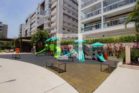 Apartamento para alugar com 142m², 2 quartos e 2 vagas Apartamento para alugar com 142m², 2 quartos e 2 vagasPlayground