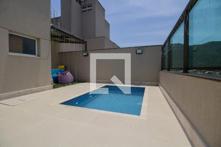 Apartamento para alugar com 142m², 2 quartos e 2 vagas Apartamento para alugar com 142m², 2 quartos e 2 vagasPiscina