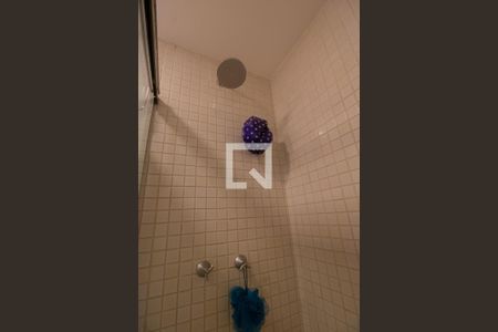 Apartamento para alugar com 142m², 2 quartos e 2 vagas Apartamento para alugar com 142m², 2 quartos e 2 vagasBanheiro da Suíte