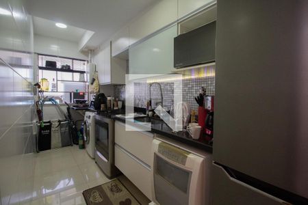 Apartamento para alugar com 142m², 2 quartos e 2 vagas Apartamento para alugar com 142m², 2 quartos e 2 vagasCozinha e Área de Serviço