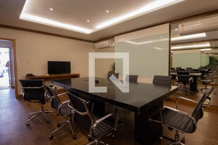 Apartamento para alugar com 142m², 2 quartos e 2 vagas Apartamento para alugar com 142m², 2 quartos e 2 vagasSala de Reuniões