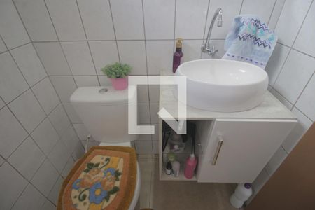 Casa à venda com 300m², 2 quartos e 1 vagaBanheiro 2