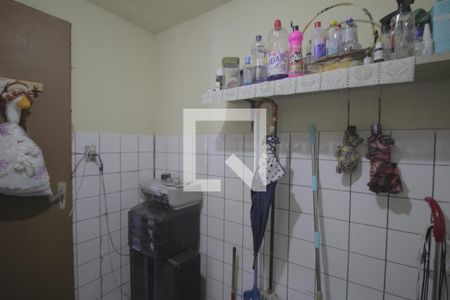 Casa à venda com 300m², 2 quartos e 1 vagaÁrea de Serviço