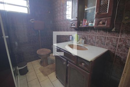 Casa à venda com 300m², 2 quartos e 1 vagaBanheiro 1