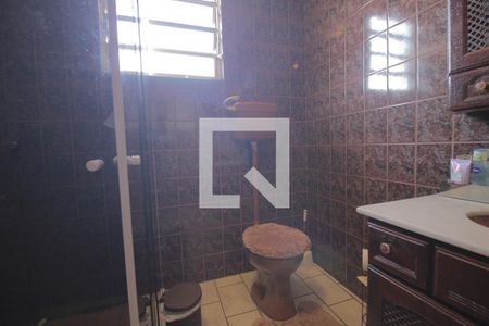 Casa à venda com 300m², 2 quartos e 1 vagaBanheiro 1