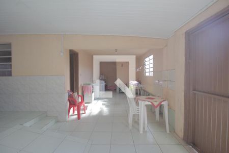 Casa à venda com 300m², 2 quartos e 1 vagaGaragem