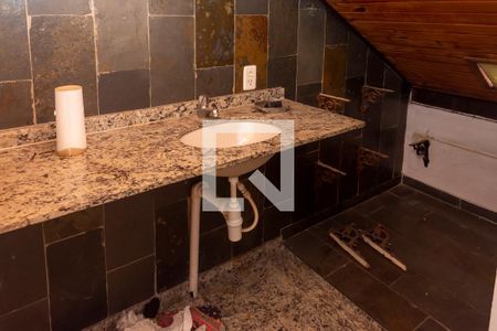 Banheiro do Sótão de casa à venda com 3 quartos, 140m² em Taquara, Rio de Janeiro