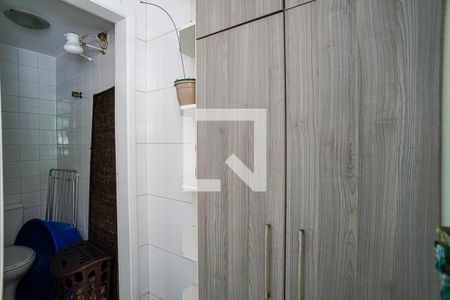 Apartamento à venda com 145m², 3 quartos e 1 vagaÁrea de Serviço