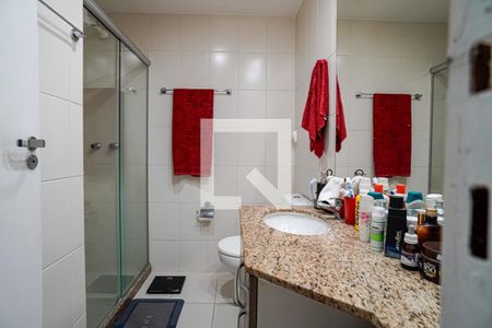 Apartamento à venda com 145m², 3 quartos e 1 vagaBanheiro da Suíte 2