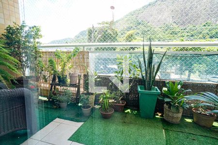 Apartamento à venda com 145m², 3 quartos e 1 vagaSuite 